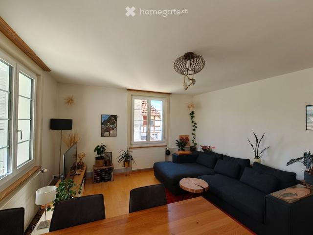 Befristet, möblierte 3.5 Zimmer Oase in Lyss mit Garten