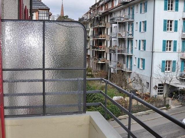 BEFRISTET ZU VERMIETEN schöne Altbauwohnung im Breitenrain