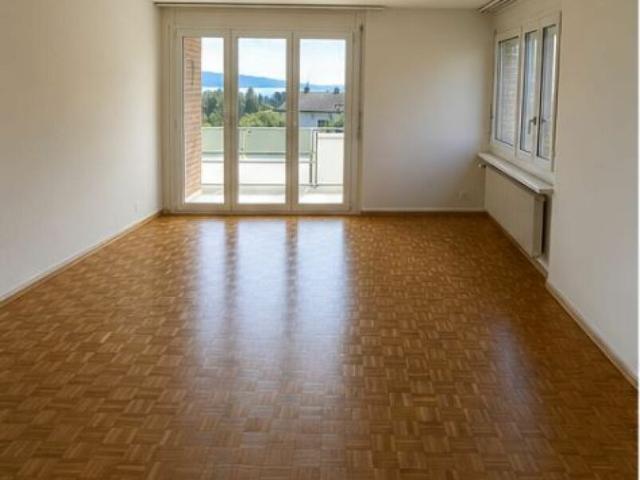 Befristete 3.5 Zimmer Wohnung mit Seesicht in Kilchberg