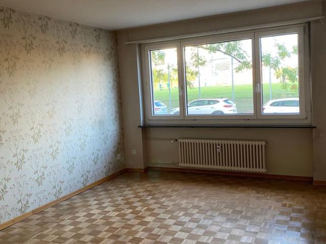 BEFRISTETES WOHNEN BIS 30.06.2027 3 Zimmer Wohnung mit 2 Balkon in Birsfelden