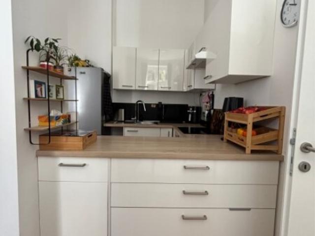 Begehrte Wohnlage *Dragonerhöfe* mit ausgezeichneter Infrastruktur und optimaler Alltagsanbindung – Attraktive 2 Zimmer Wohnung mit großzügigem Grundriss!