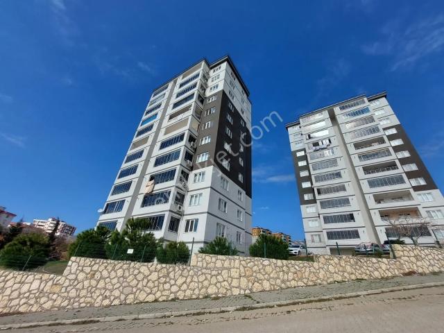 Begoviç Parkı Civ. Panoramik Manzaralı Geniş Satılık 4+1 Daire