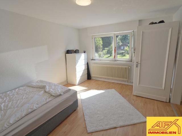 Behagliche Dachgeschosswohnung mit guter Ausstattung!