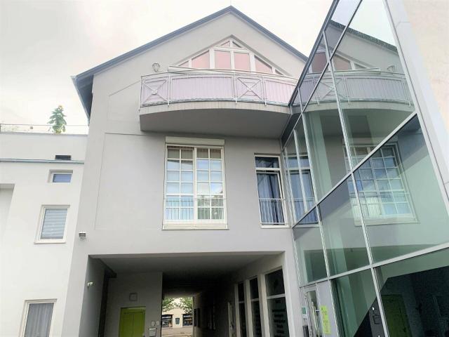 Behagliche Wohnung im 1. Liftstock mitten im Zentrum! UNBEFRISTET!