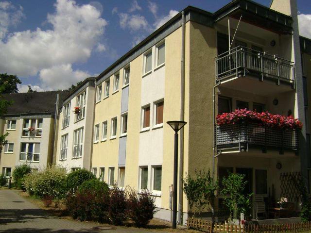 Behindertenfreundliche 1,5 Zimmer Wohnung mit ebenerdiger Dusche, Aufzug