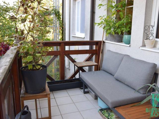 Beim Hyrtlpark Perfekt aufgeteilt, entzückende Wohnung mit Balkon Blick ins Grüne Ruhelage!