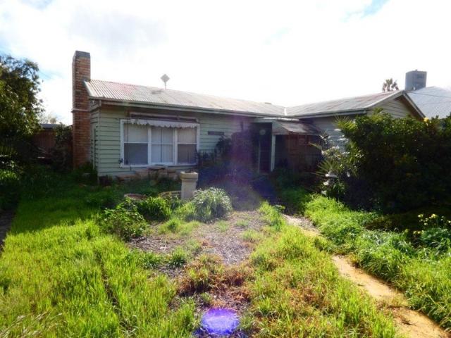 BEING SOLD AS WALK IN WALK OUT