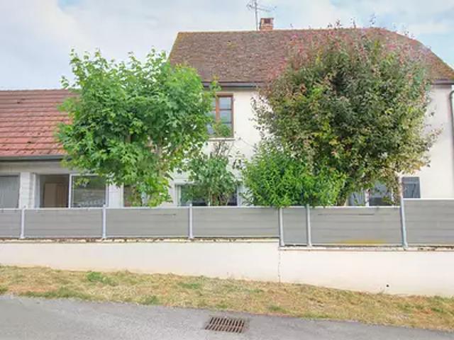 Beire le Châtel 21310 Achat / Vente maison 8 pièces t8 terrasse cave