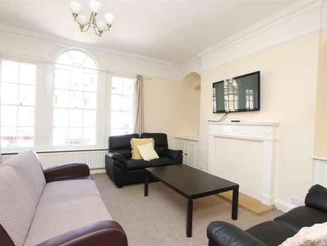 Belvedere, Bath, BA1