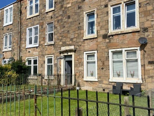 Belville Street, East, Greenock, PA15 2 bed flat to rent £650 pcm £150 pw
