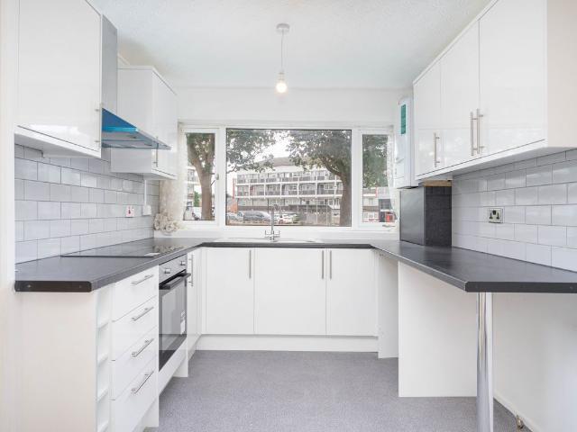 Belvoir Close, Mottingham, London SE9, 3 bed terraced house to rent, £2,100 pcm | PrimeLocation