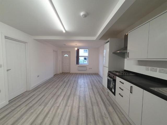 Belvoir Road, 68 Belvoir Road, Le67