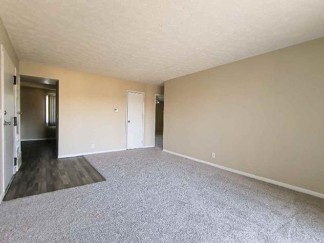 Bel Court Apartments 2 Bedroom Apartment for Rent at 2306 Village Ct, Omaha, NE 68144