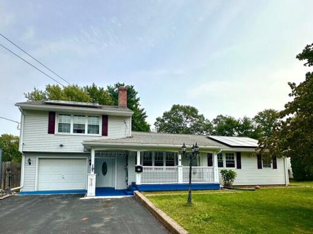 Bel Aire Cir, Windsor Locks, Home For Sale
