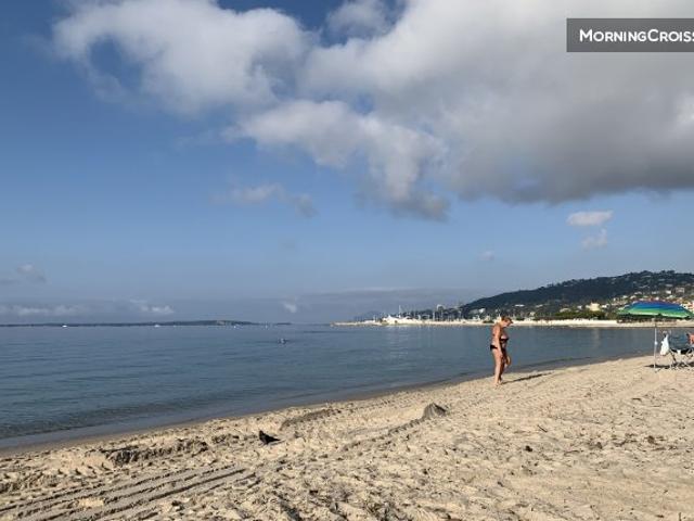 Bel apt. Au coeur du vieil Antibes