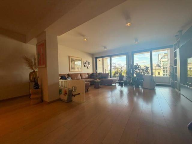 Bel apt 3ch + 2 terrasses contemporain, spacieux et lumineu