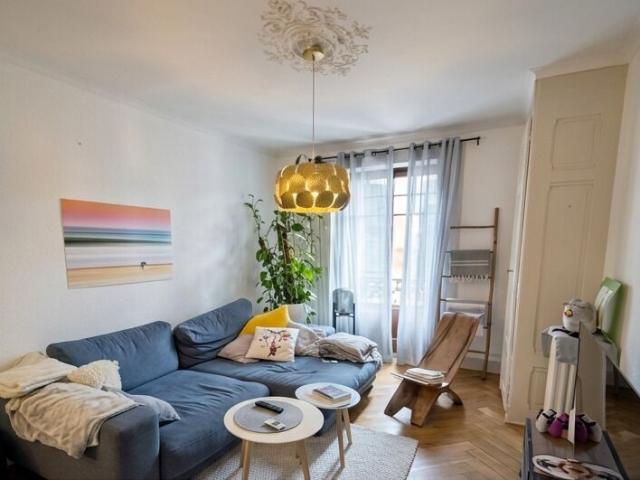 Bel appartement 3 pièces avec balcon proche du parc des Eaux Vives