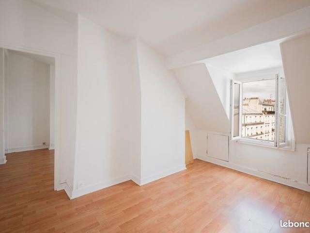 Bel appartement 3 pièces traversant calme et lumineux absence de vis à vis