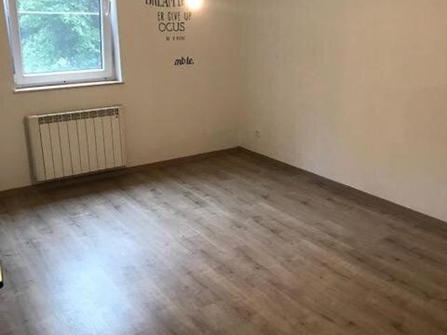 Bel appartement 1 chambre, au RDC avec jardin et parking
