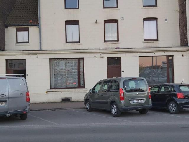 BEL APPARTEMENT 1 CHAMBRE AU REZ DE CHAUSSEE 70 m2