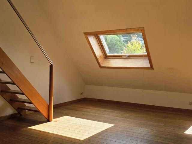 Bel appartement 1 chambre à louer dans le centre d'Yvoir