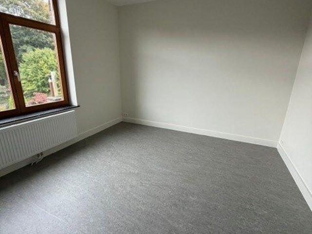 Bel appartement 1 chambre rénové à Verviers