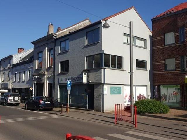 Bel appartement 2 ch 2ème étage 65m² avec balcon sud et cave