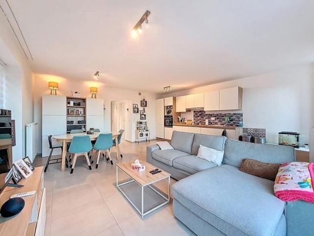 Bel appartement 2 chambres avec 2 emplacements de parking