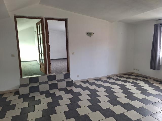 Bel appartement 2 chambres proche centre ville