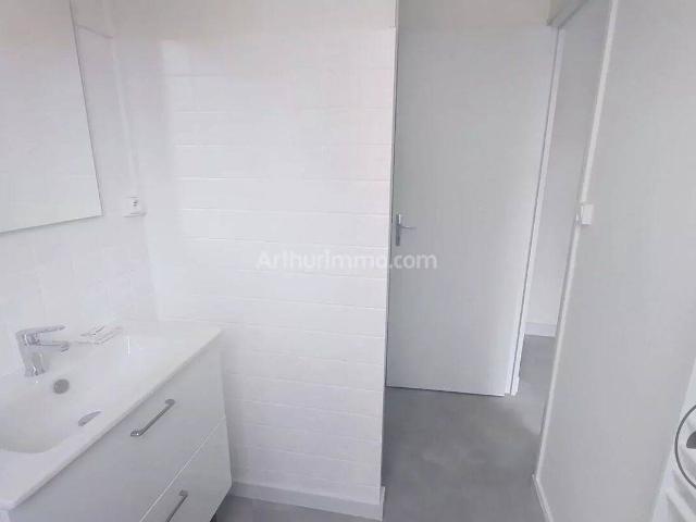 Bel appartement 2 pièces de 44 m² à Coutras