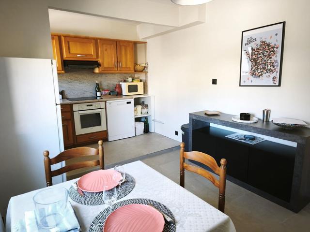 Bel appartement 4 pièces dont 2 chambres à Bressuire Inves. 89m² Bressuire
