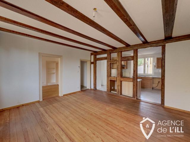 Bel appartement 4 pièces dans immeuble alscien