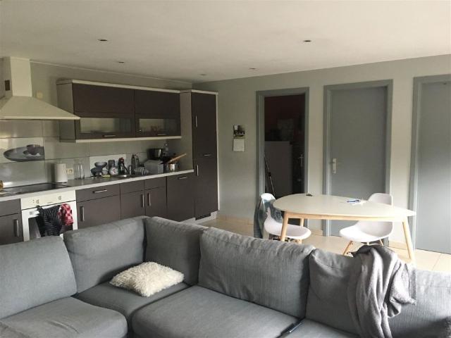 Bel appartement au 1er étage au cœur du village de Braffe