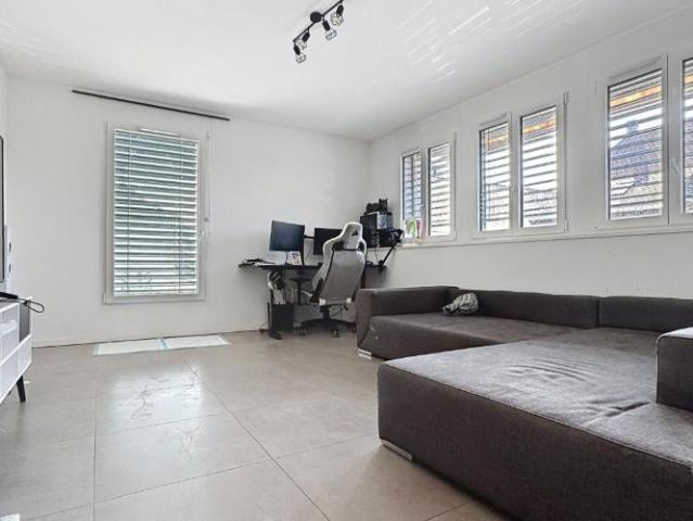 Bel appartement de 3.5 pces au 1er étage