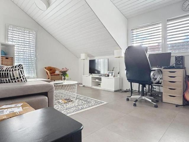 Bel appartement de 3.5 pces au 2ème étage