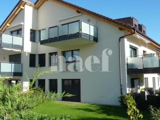 Bel appartement de 3.5 pièces au 1er étage avec terrasse