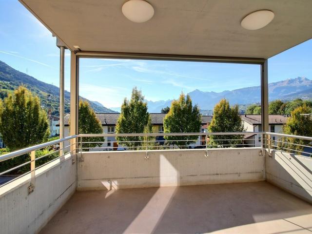 Bel appartement de 3.5 pièces au 2ème étage à Bramois