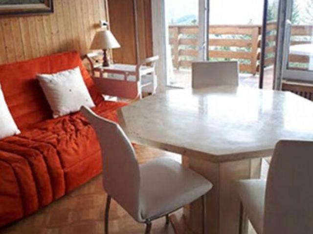 Bel appartement de 3.5p à Crans
