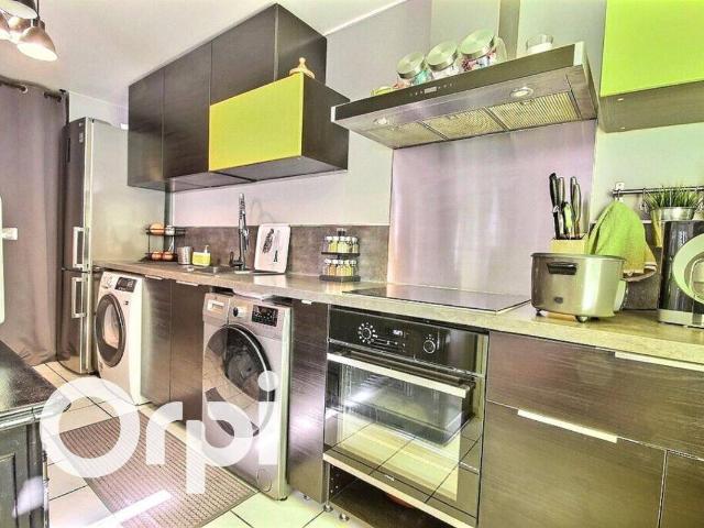 Bel appartement de 3 pièces dans une petite résidence calme