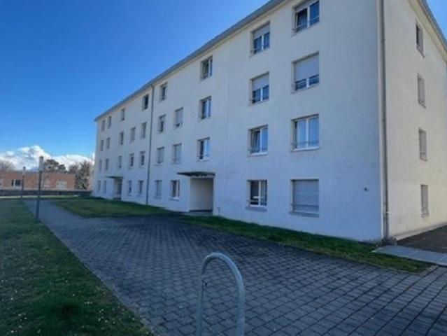 Bel appartement de 3 pièces dans les combles