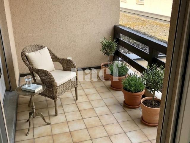 Bel appartement de 3 pièces d'env. 85m2 au 1er étage.