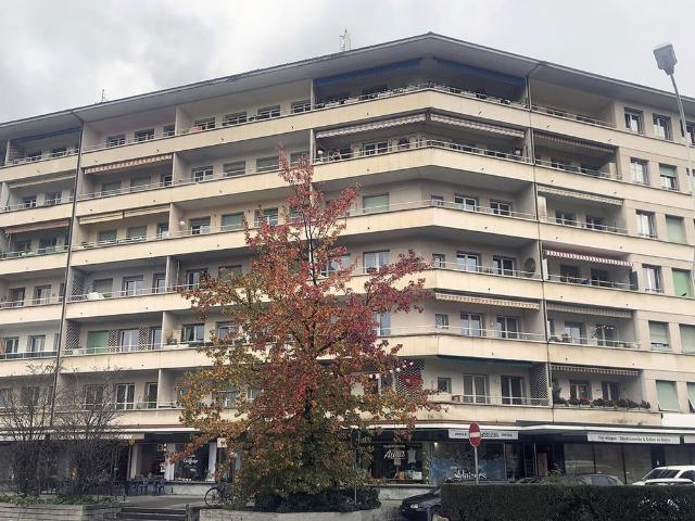 Bel appartement de 2.5 pièces au 5ème étage avec ascenseur