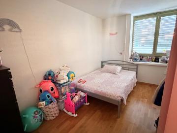 Bel appartement de 2.5 pièces avec jardin à Chavannes près Renens