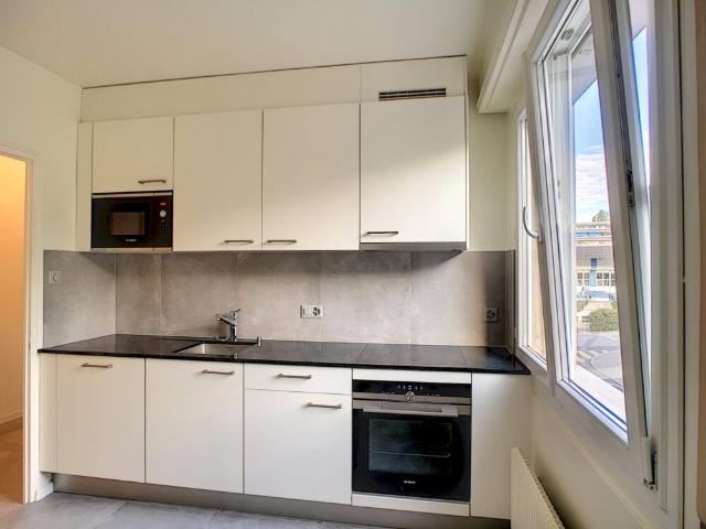 Bel appartement de 2 pièces au 2ème étage d’environ 54m2