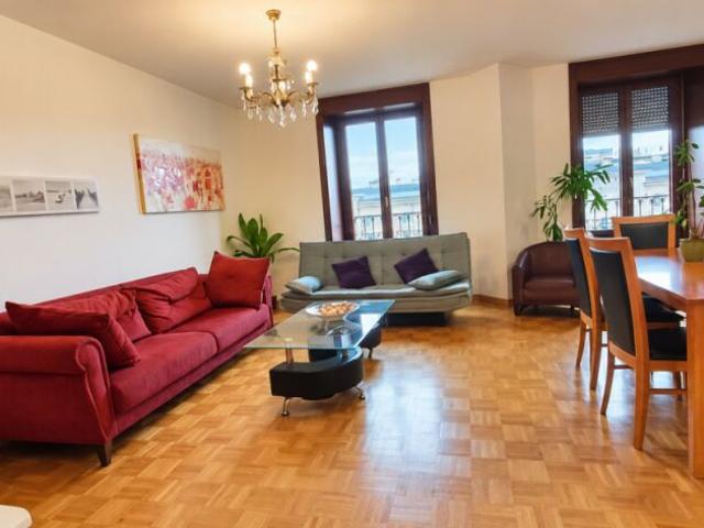 Bel appartement de 4,5 pièces à Genève