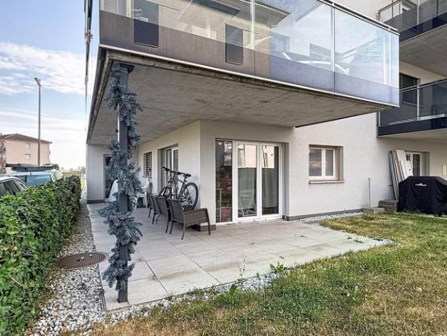 Bel appartement de 4.5 pièces au rez avec jardin