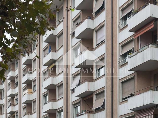 Bel appartement de 4.5 pièces avec balcons à Plainpalais. Comptoir Immobilier