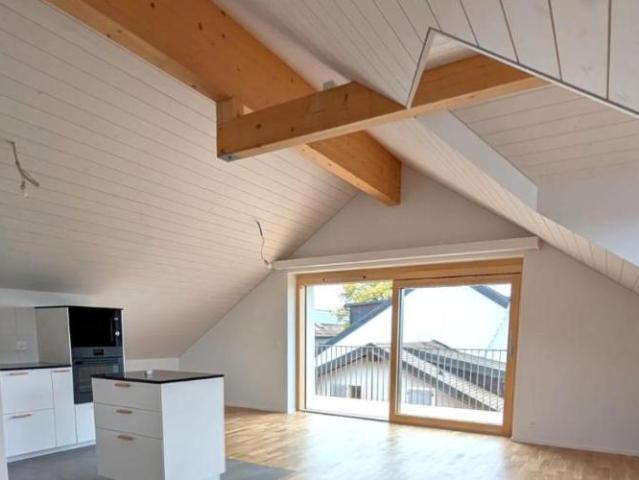 Bel appartement de 4.5 pièces en duplex dans une magnifique maison rénovée