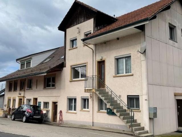 Bel appartement de 4 pièces à Chabrey