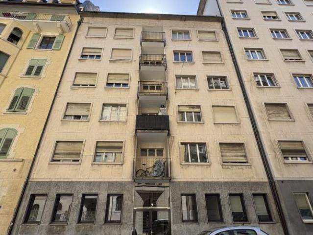 Bel appartement de 4 pièces au 4ème étage
